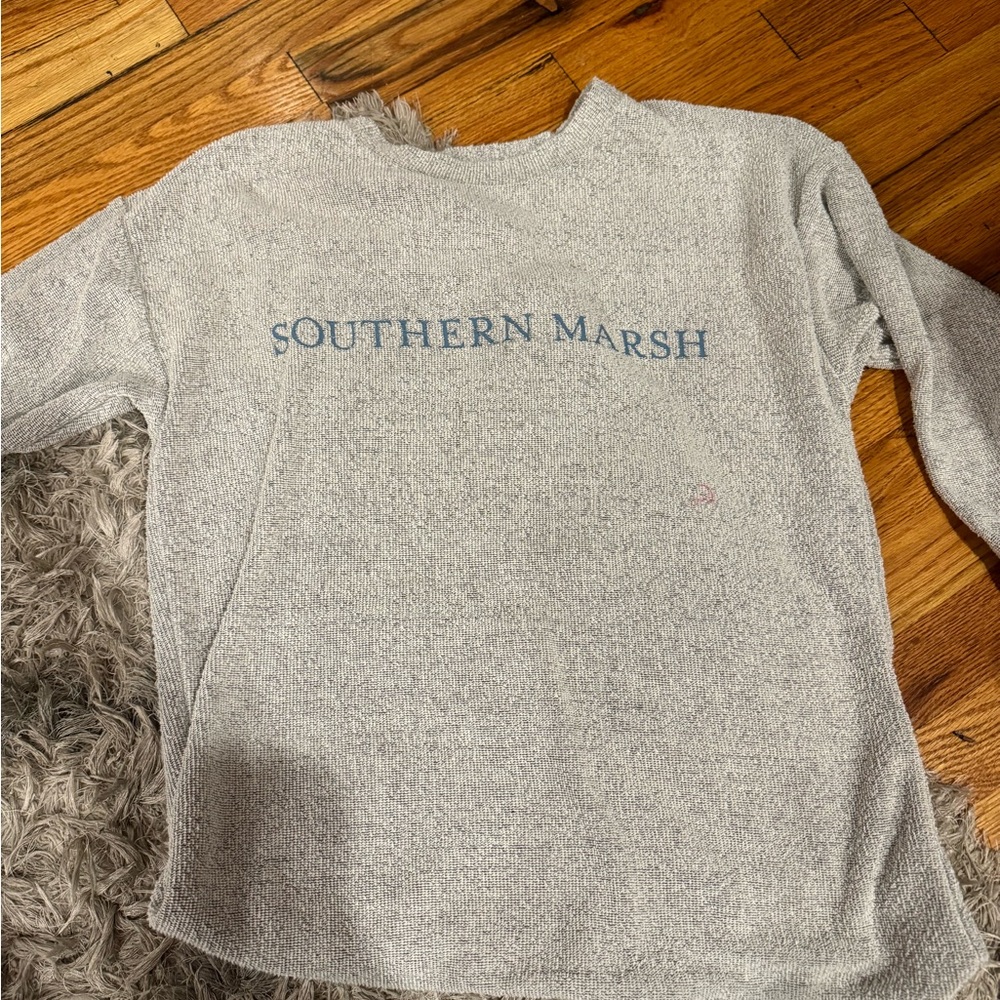 Southern marsh sweatshirt size medium!